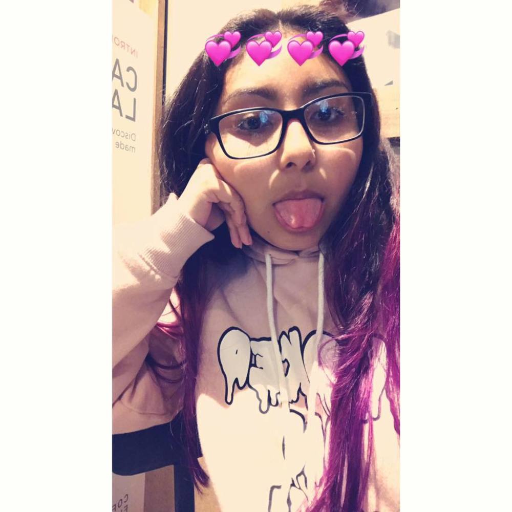 Meet your Posher, Maria